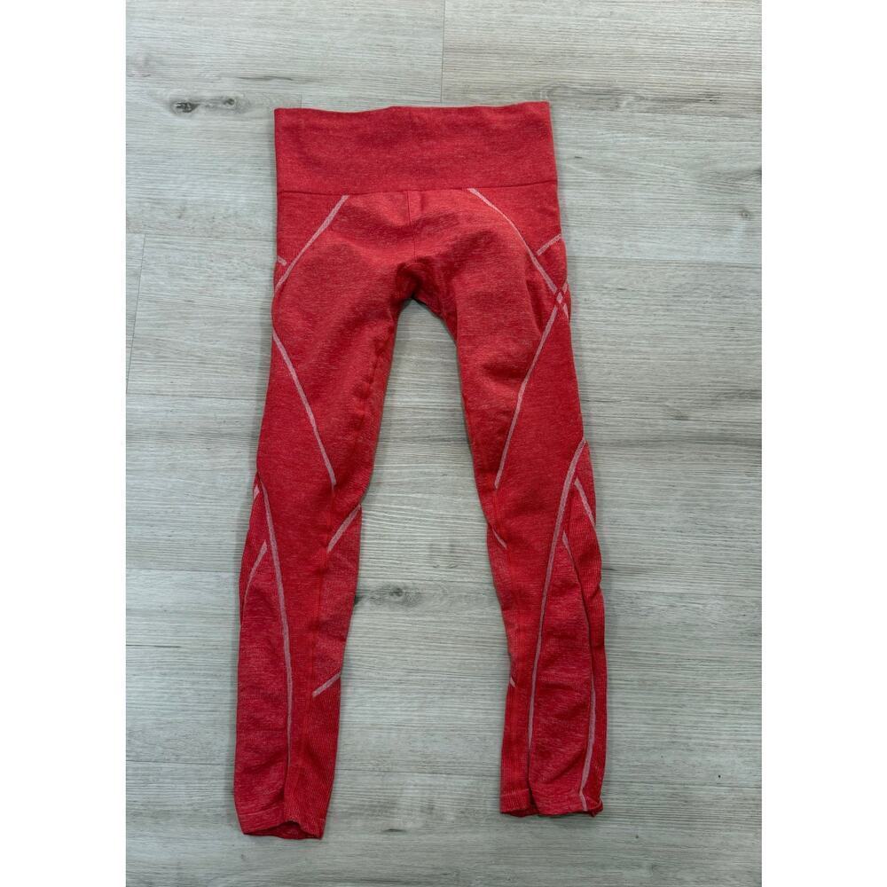 Athleta Embodiment Seamless Tights Crop Yoga Leggings High Waist Coral Red Med